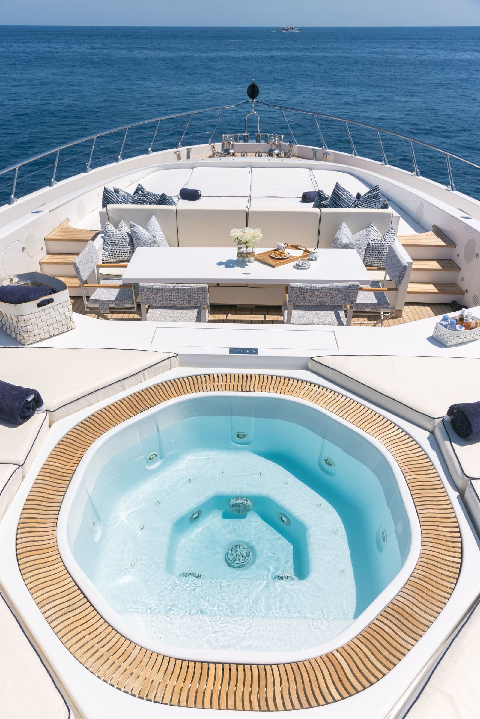 Monaco Yacht Show — photo 6